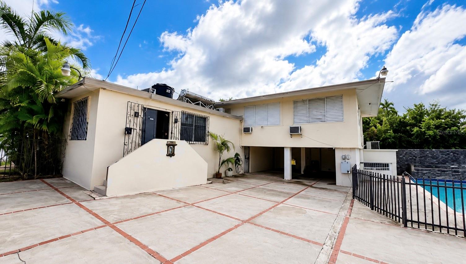 6 hab · 4 baños · GUAYNABO — foto 4
