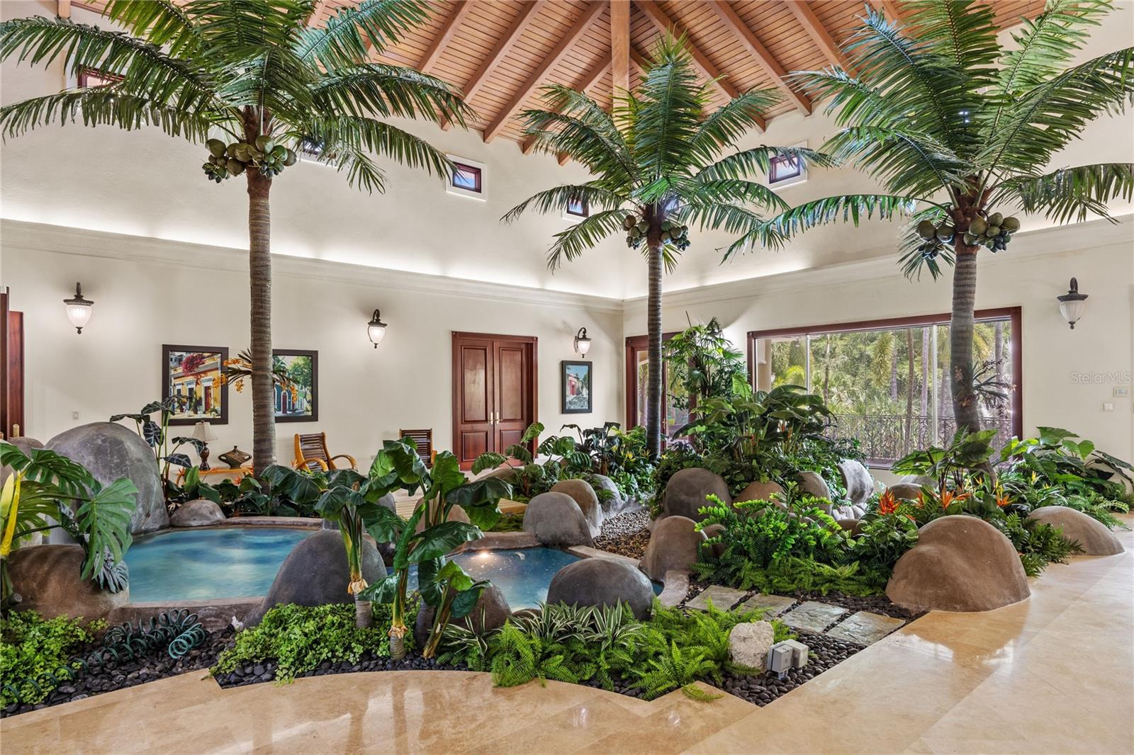 5 hab · 8 baños · GUAYNABO — foto 9