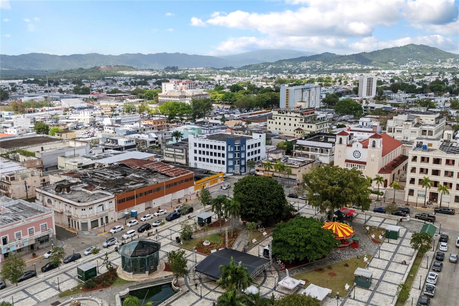 CAGUAS — foto 2