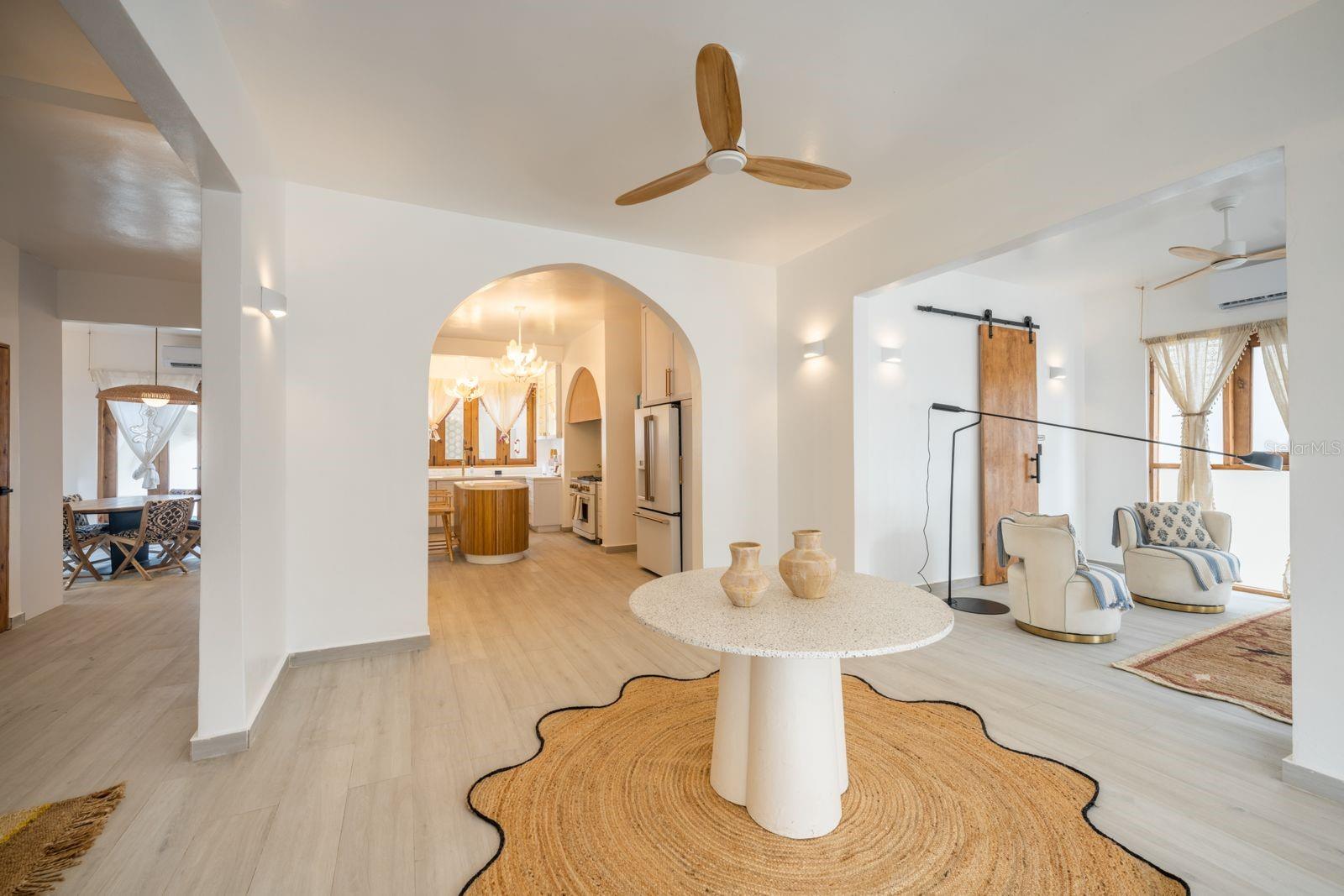 9 hab · 12 baños · SAN JUAN — foto 3