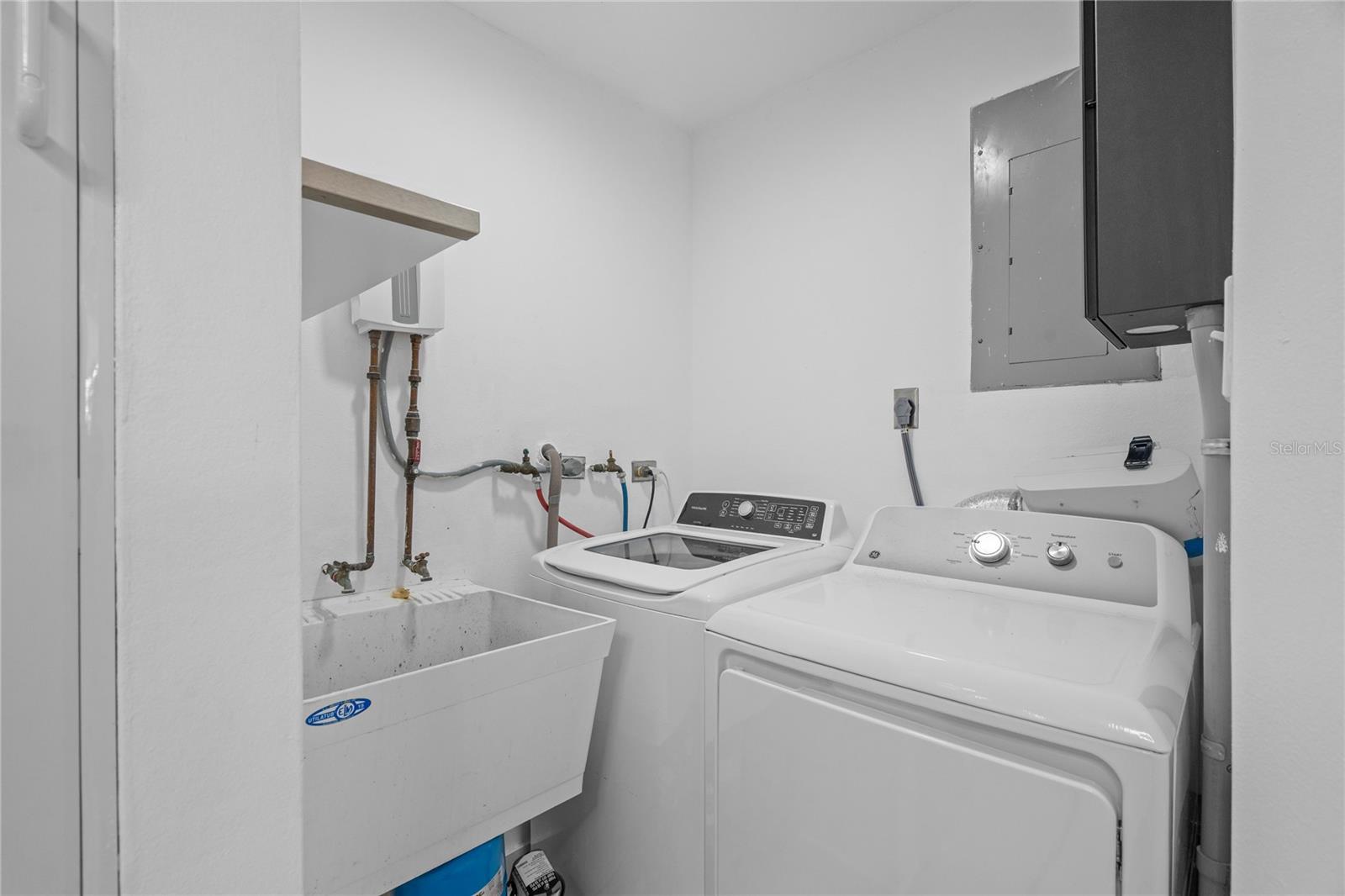 2 hab · 3 baños · SAN JUAN — foto 8