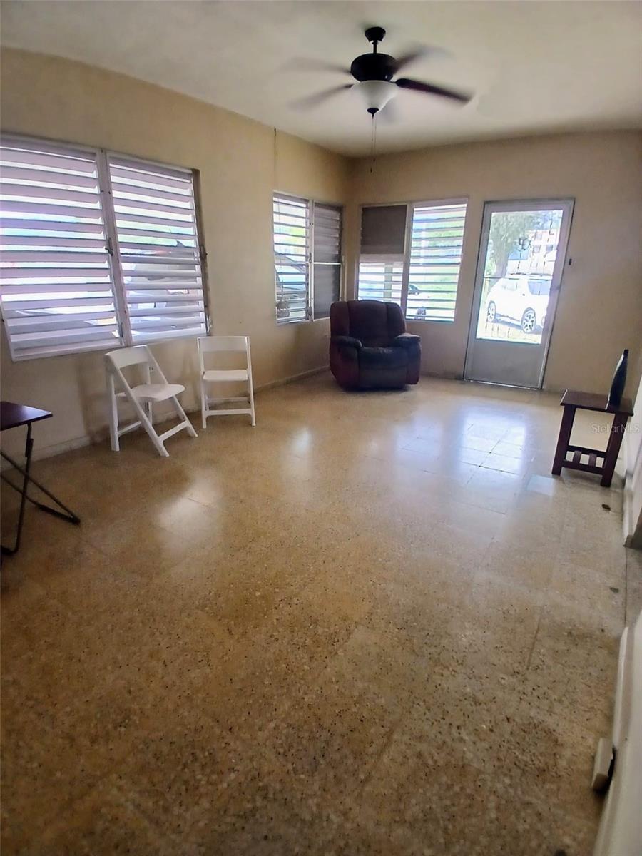 3 hab · 2 baños · YAUCO — foto 10