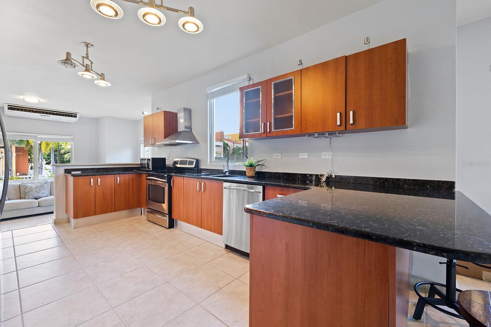 4 hab · 3 baños · HUMACAO — foto 11