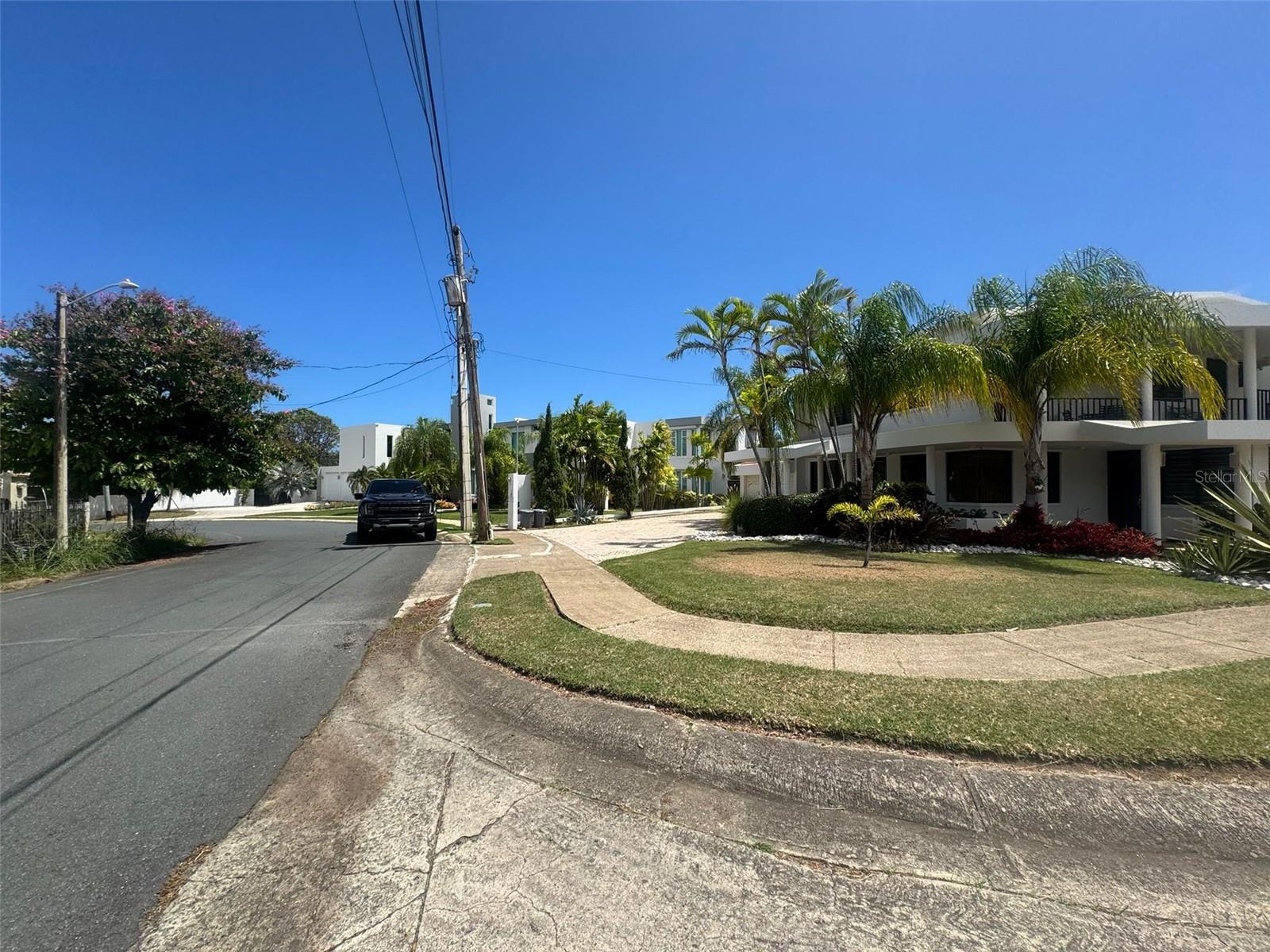 5 hab · 7 baños · GUAYAMA — foto 2
