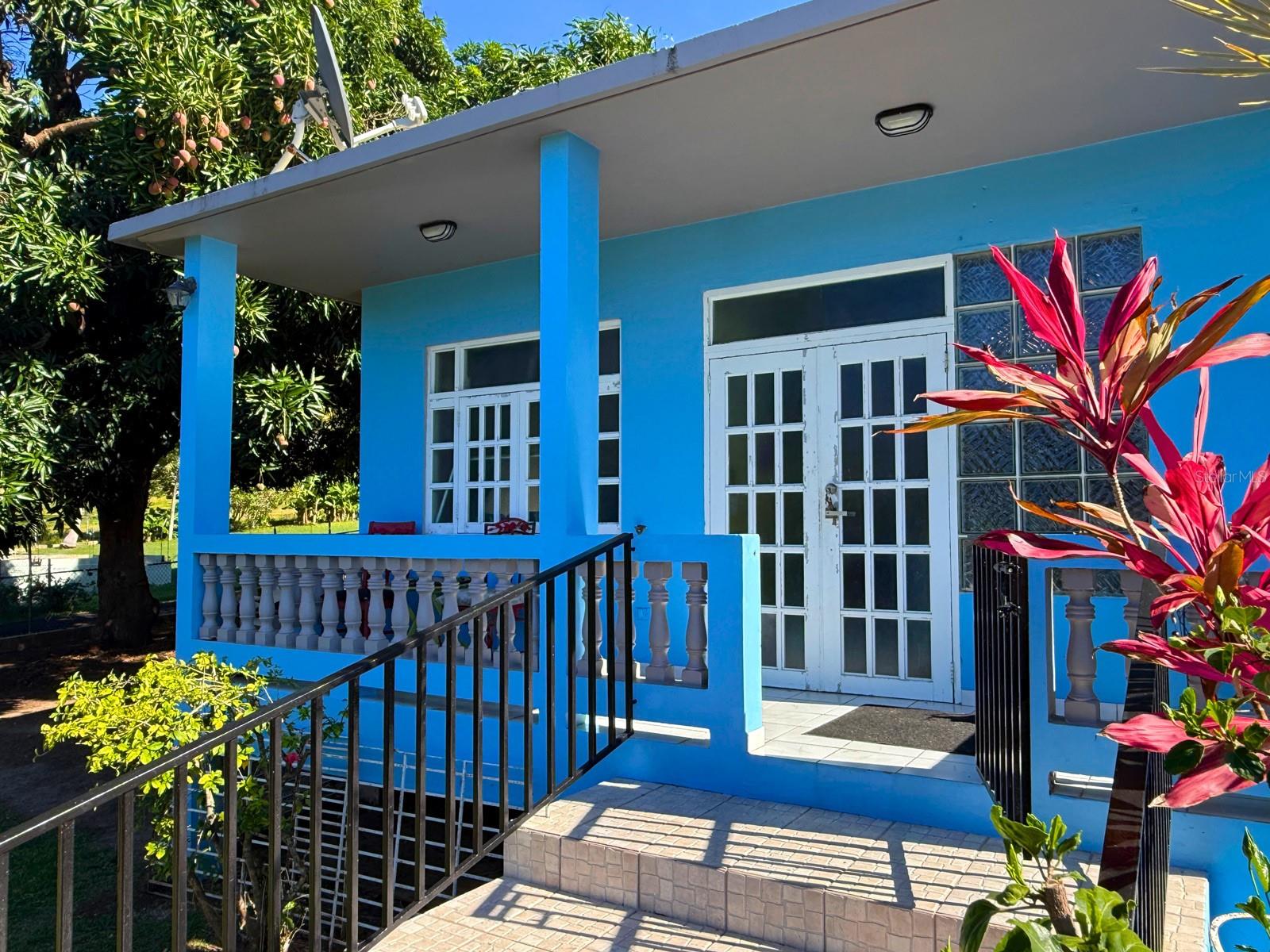 3 hab · 2 baños · VIEQUES