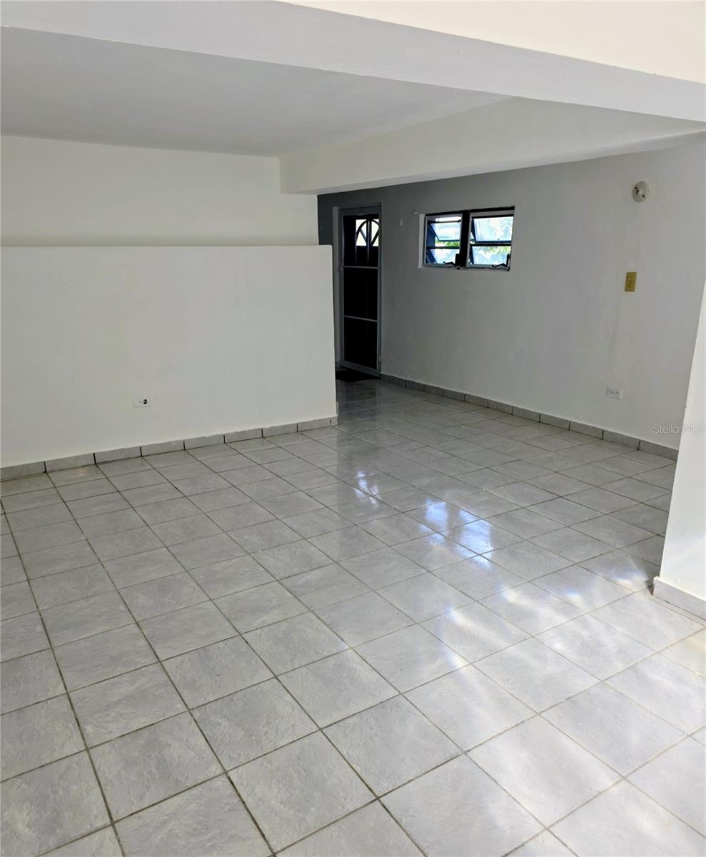 1 hab · 1 baños · BO. RABANAL, CIDRA — foto 5