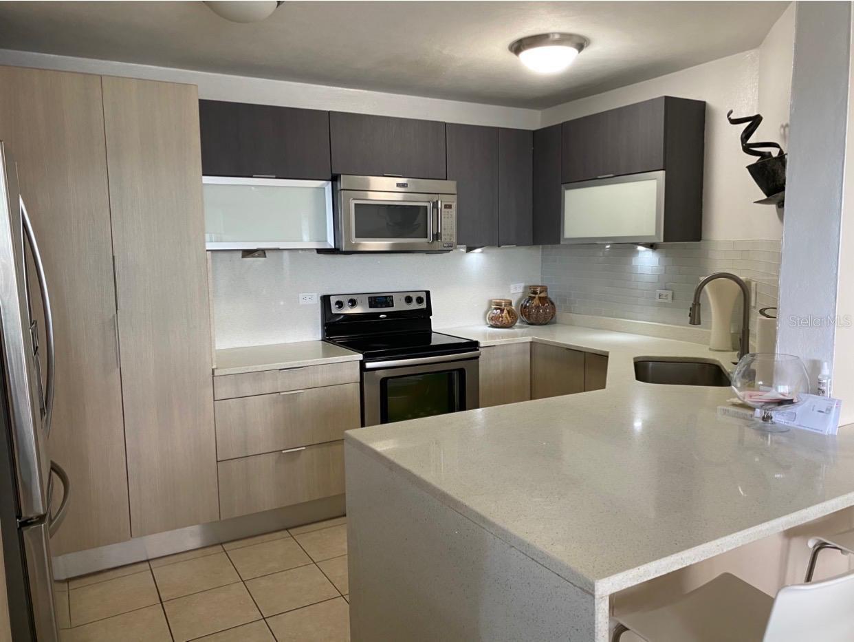 3 hab · 3 baños · GUAYNABO — foto 4