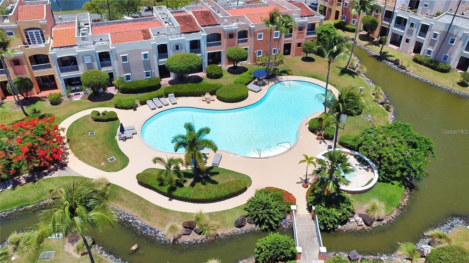 2 hab · 2 baños · HUMACAO