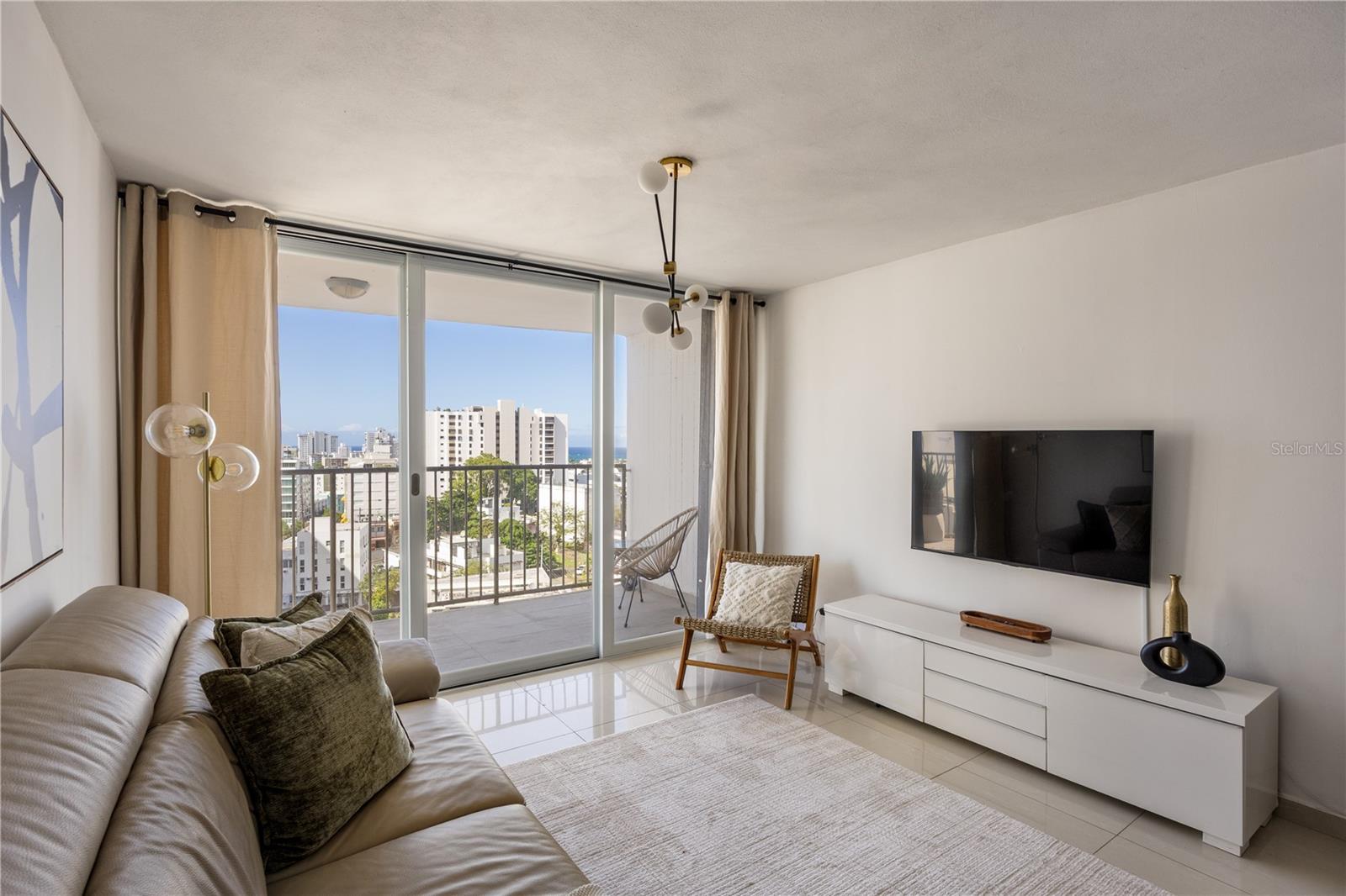 2 hab · 1 baños · SAN JUAN