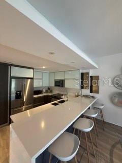 2 hab · 2 baños · HUMACAO