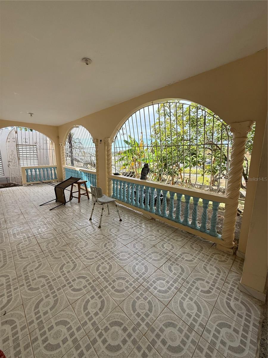 3 hab · 2 baños · FAJARDO