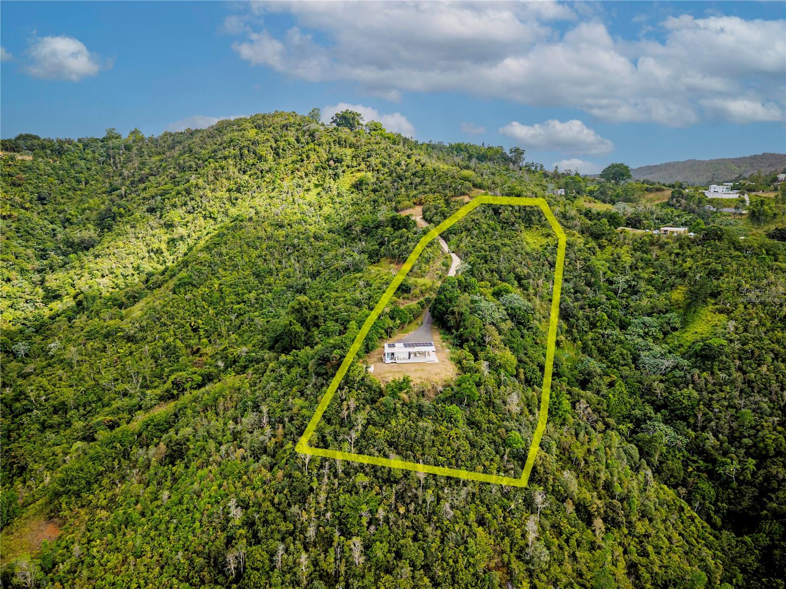 1 hab · 1 baños · CAYEY