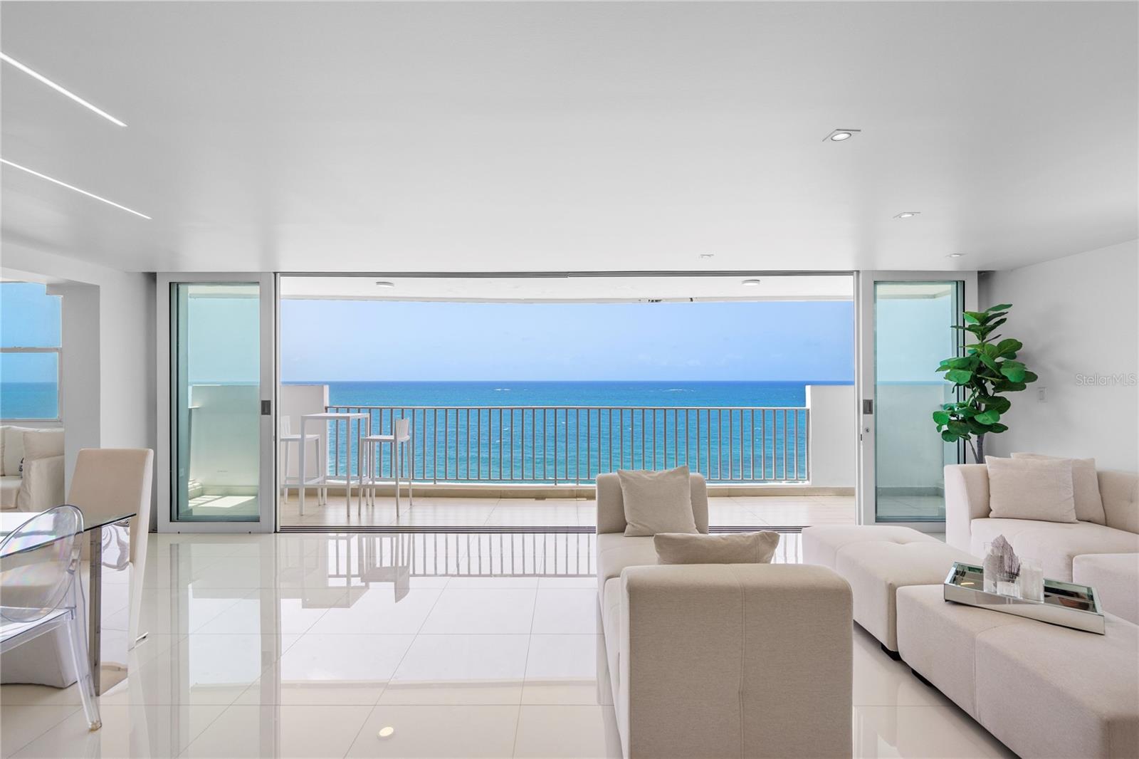 4 hab · 3 baños · SAN JUAN