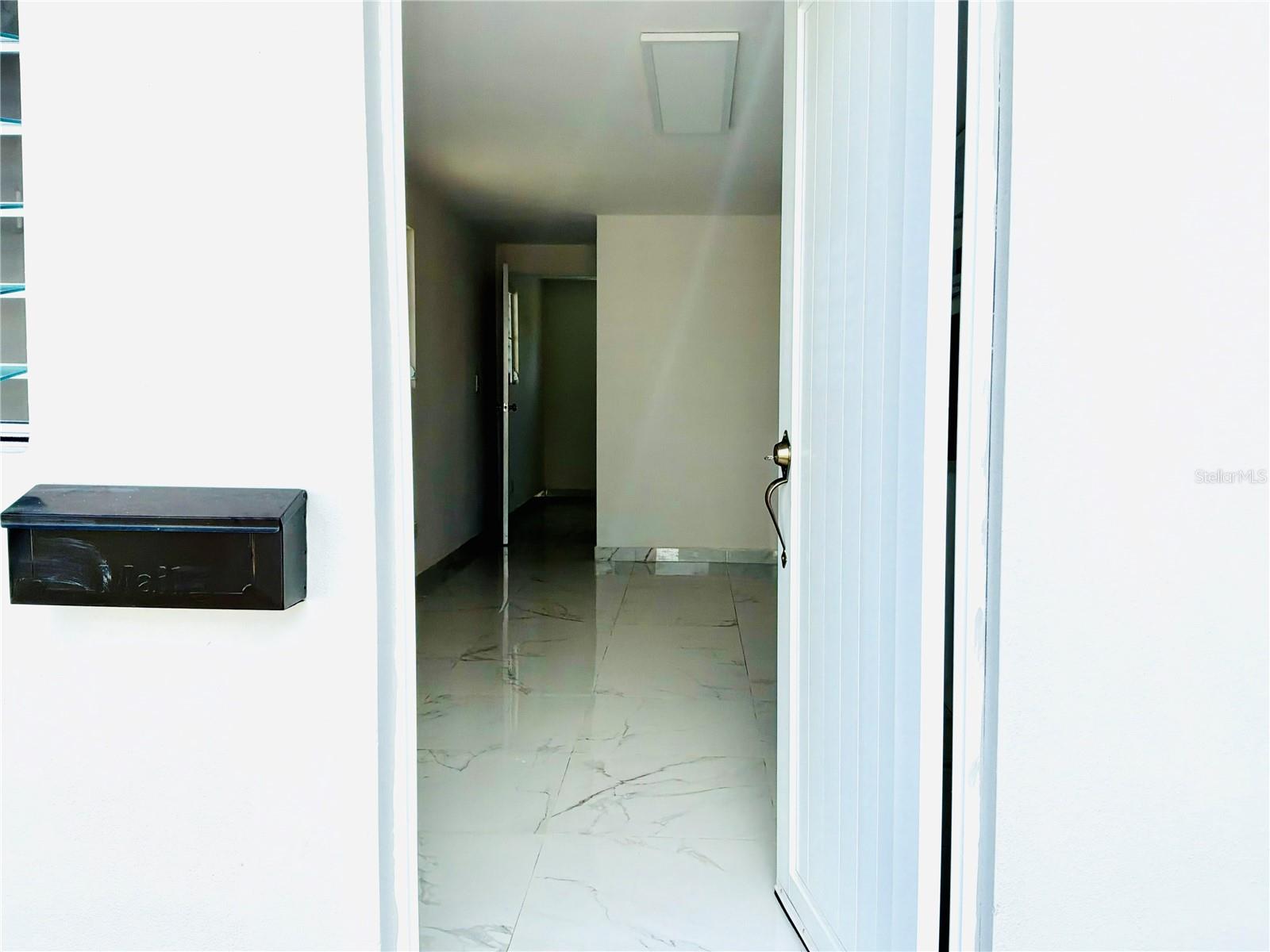 1 hab · 1 baños · SAN JUAN