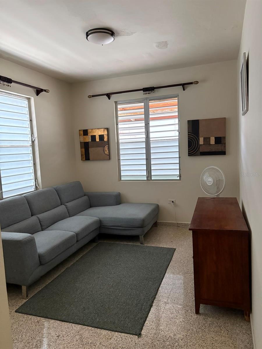 4 hab · 2 baños · MAYAGUEZ — foto 2