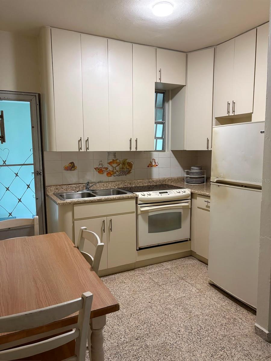 4 hab · 2 baños · MAYAGUEZ — foto 7