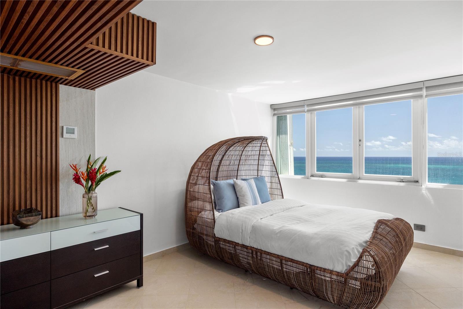 1 hab · 1 baños · SAN JUAN