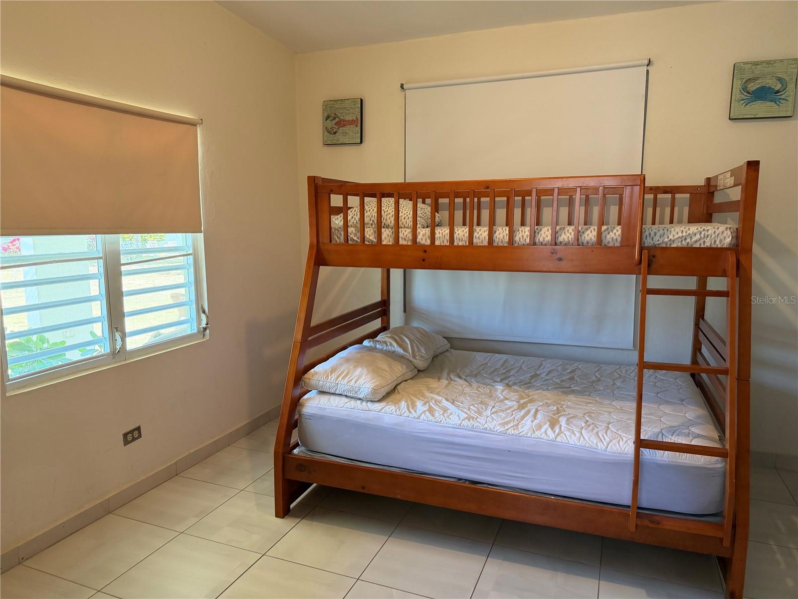 3 hab · 2 baños · ARECIBO — foto 7