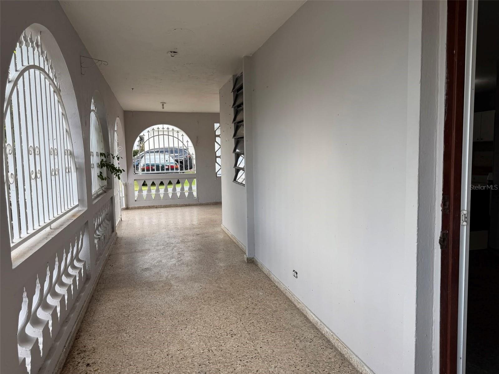 3 hab · 2 baños · CAGUAS