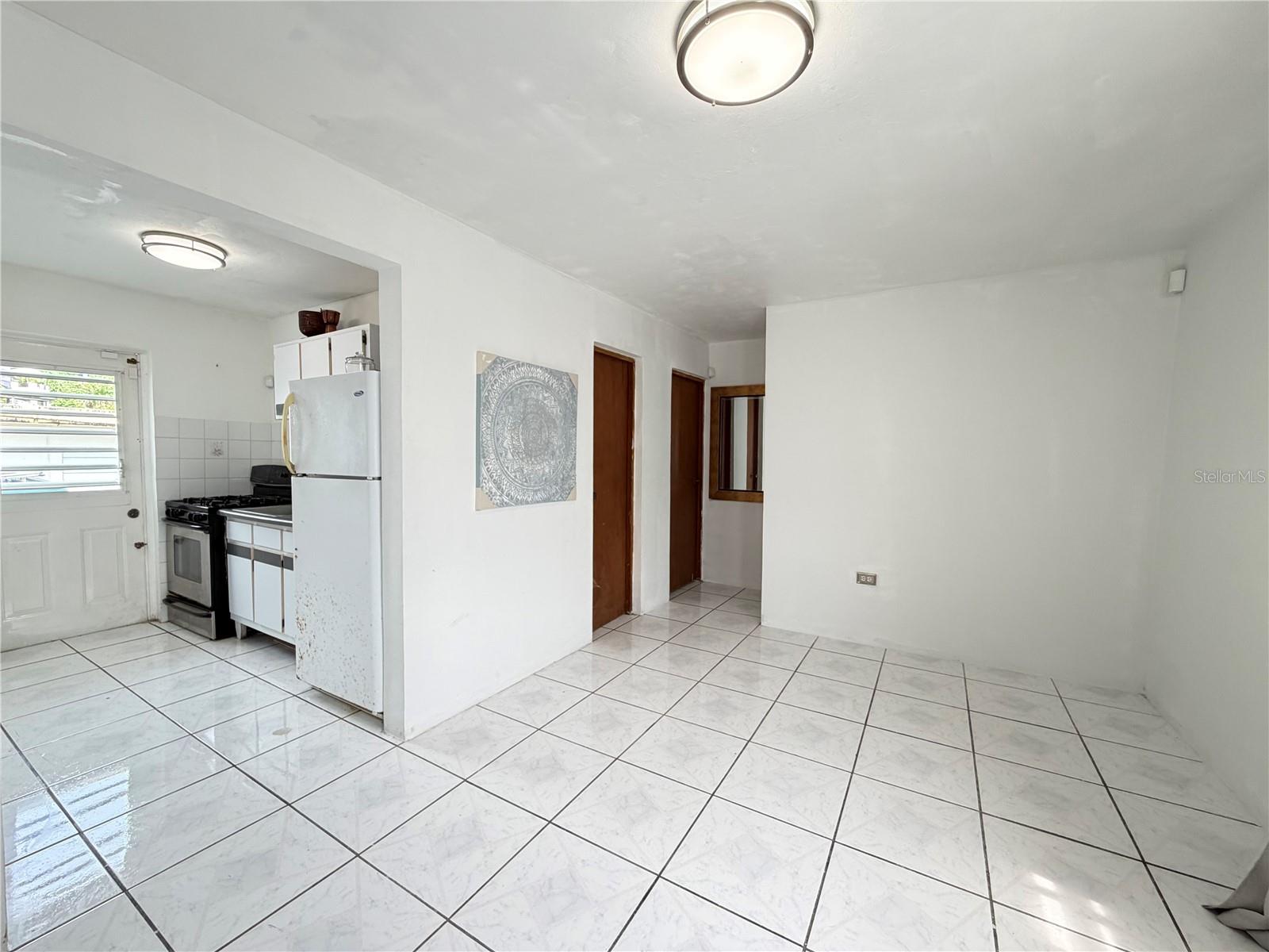 2 hab · 1 baños · CANOVANAS