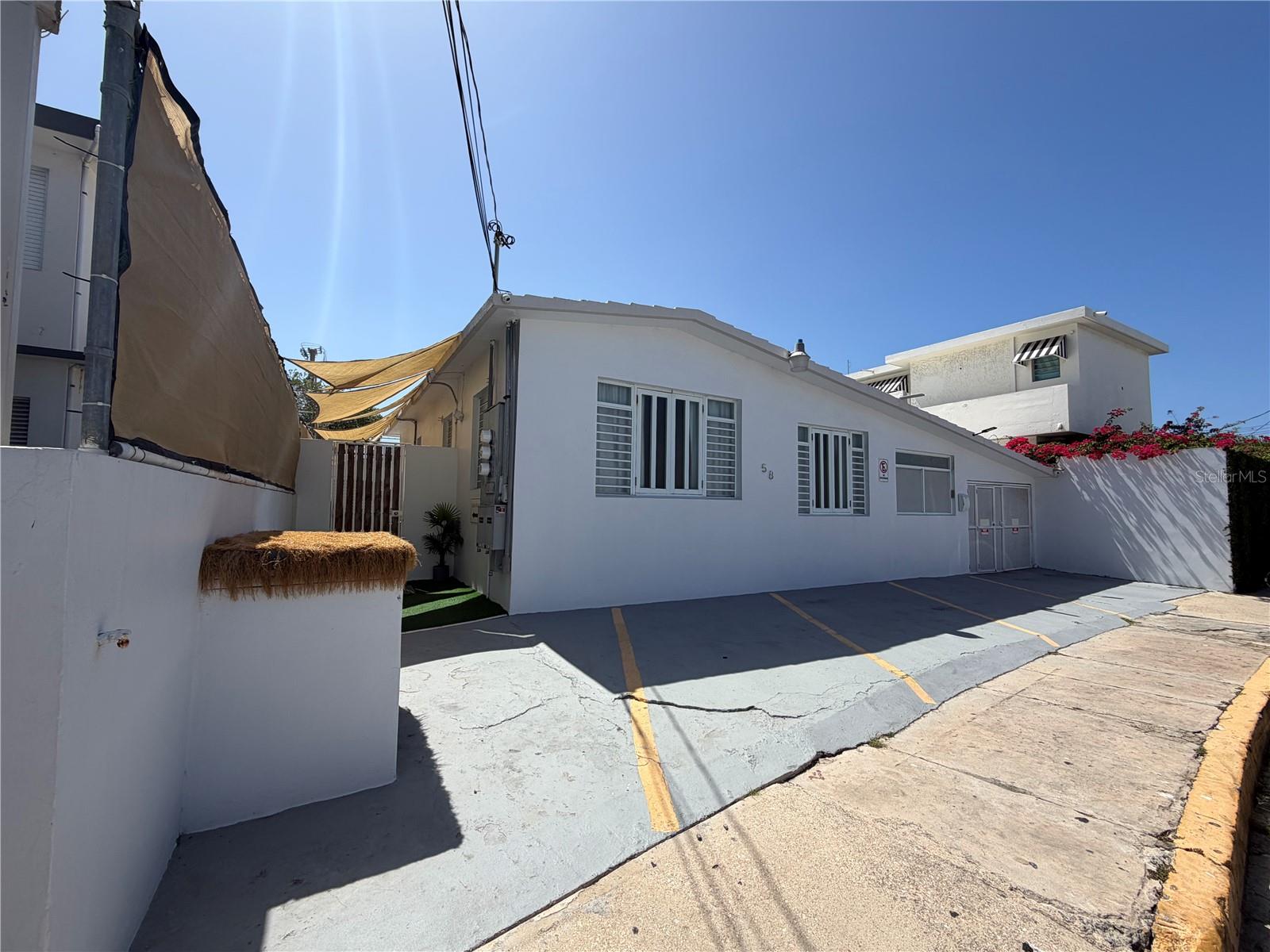 1638 hab · 1735 baños · SAN JUAN
