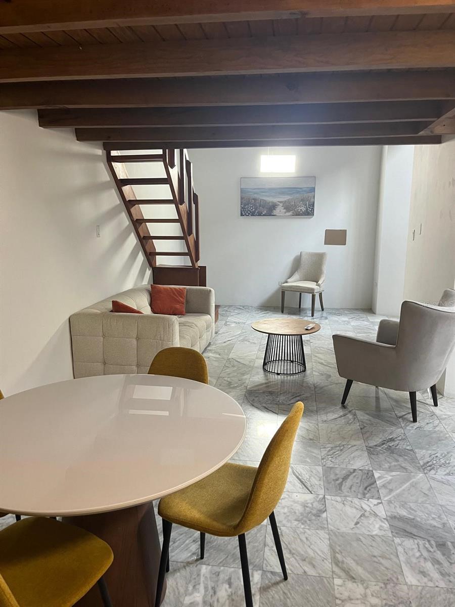 1 hab · 1 baños · SAN JUAN