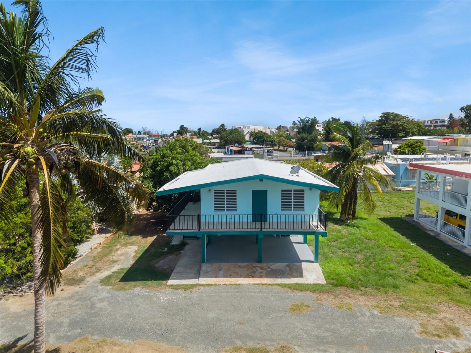 4 hab · 2 baños · BOQUERON
