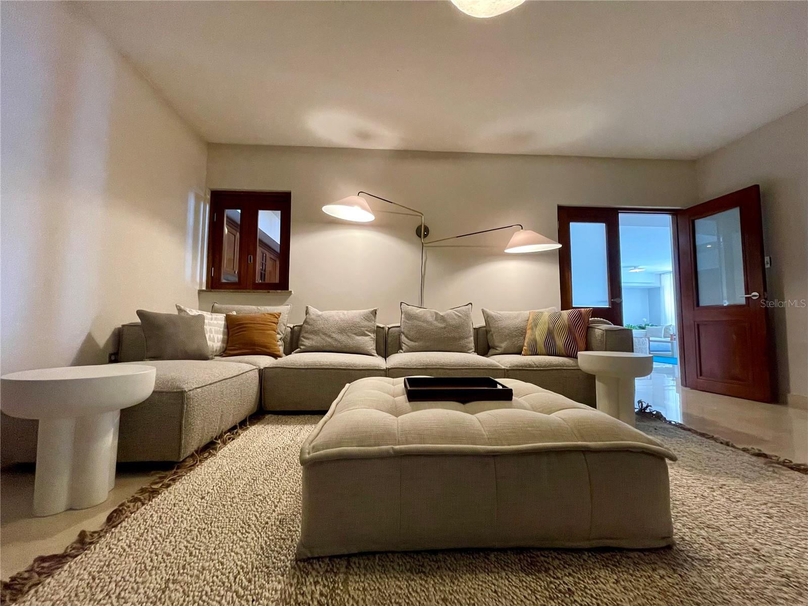 4 hab · 5 baños · SAN JUAN