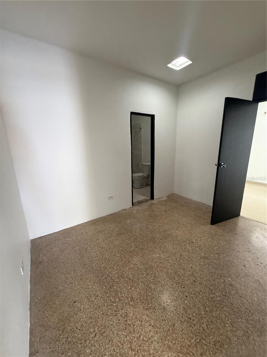 7 hab · 4 baños · BAYAMON — foto 10