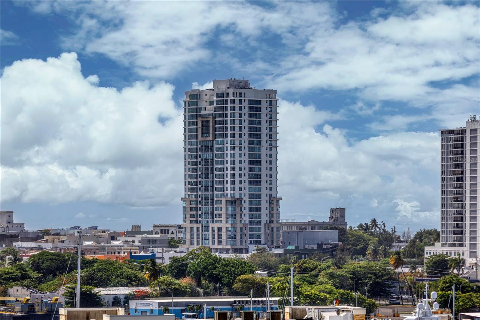 1 hab · 1 baños · SAN JUAN