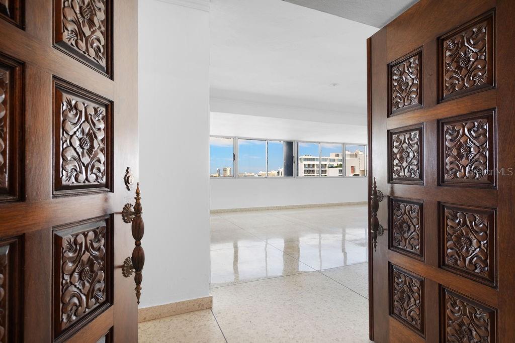 3 hab · 4 baños · SAN JUAN