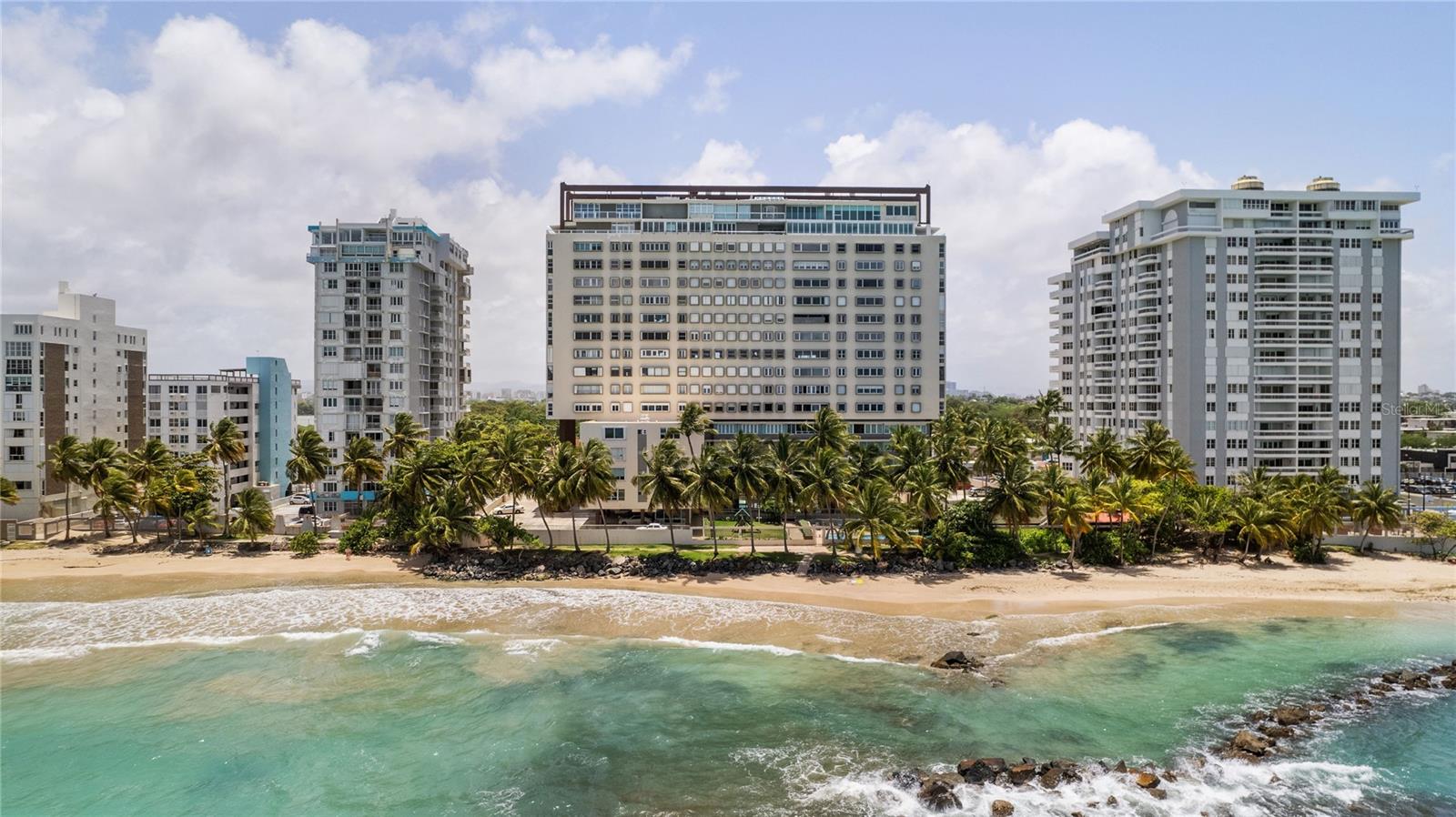 3 hab · 3 baños · CAROLINA