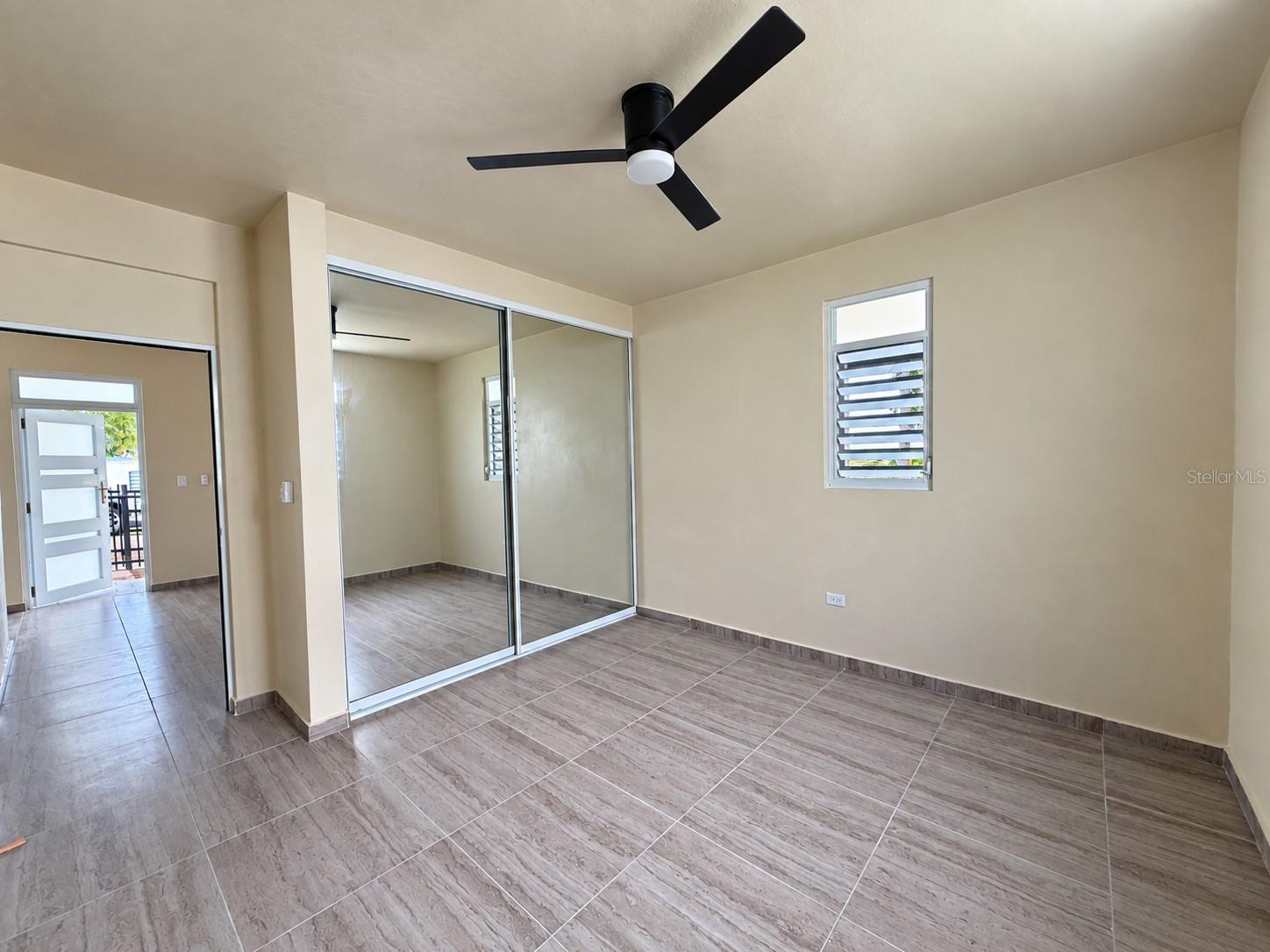 2 hab · 1 baños · MAUNABO