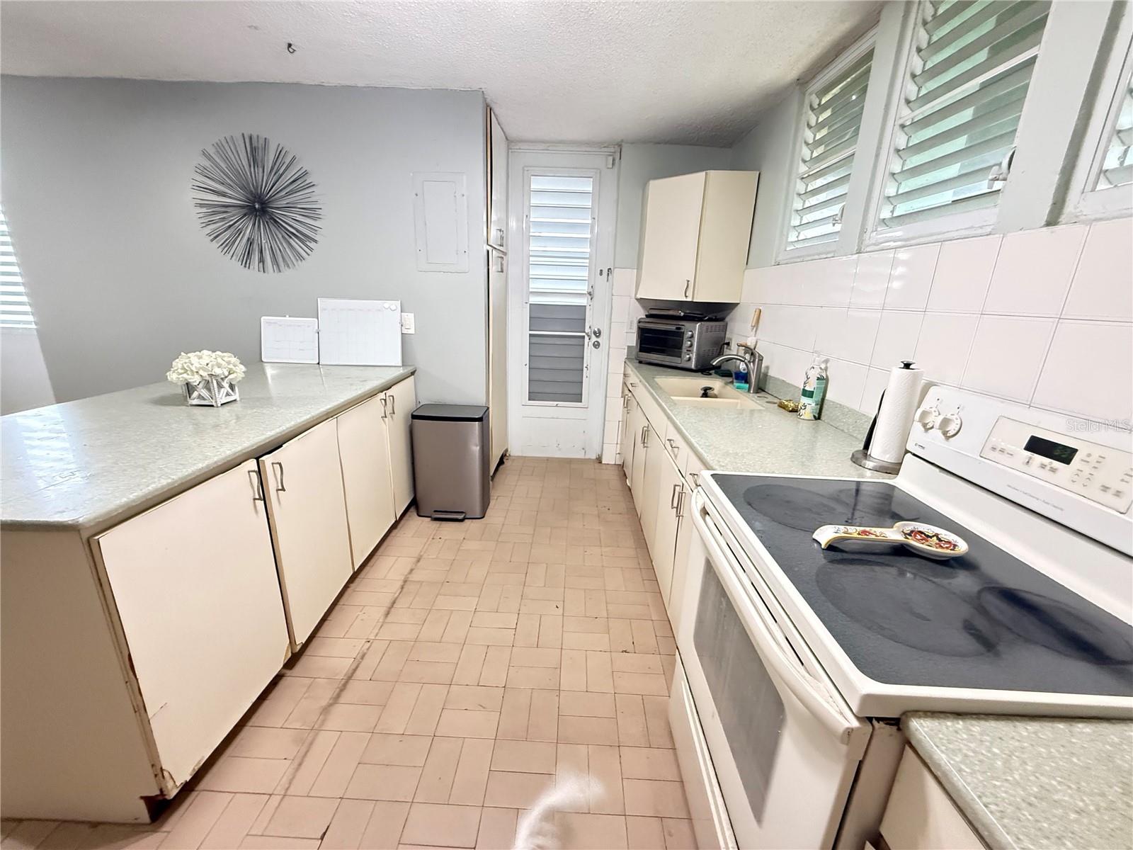 4 hab · 2 baños · SAN JUAN