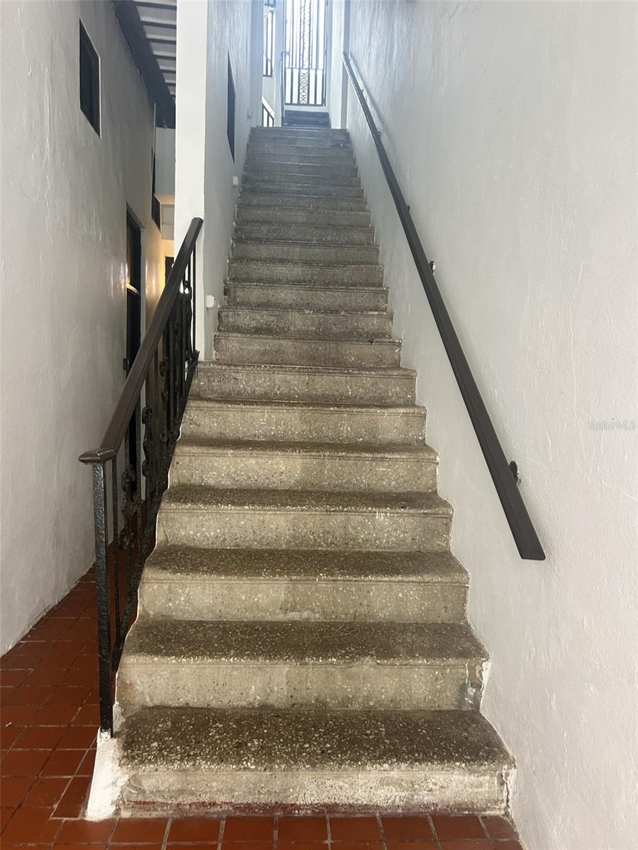 1 hab · 1 baños · SAN JUAN