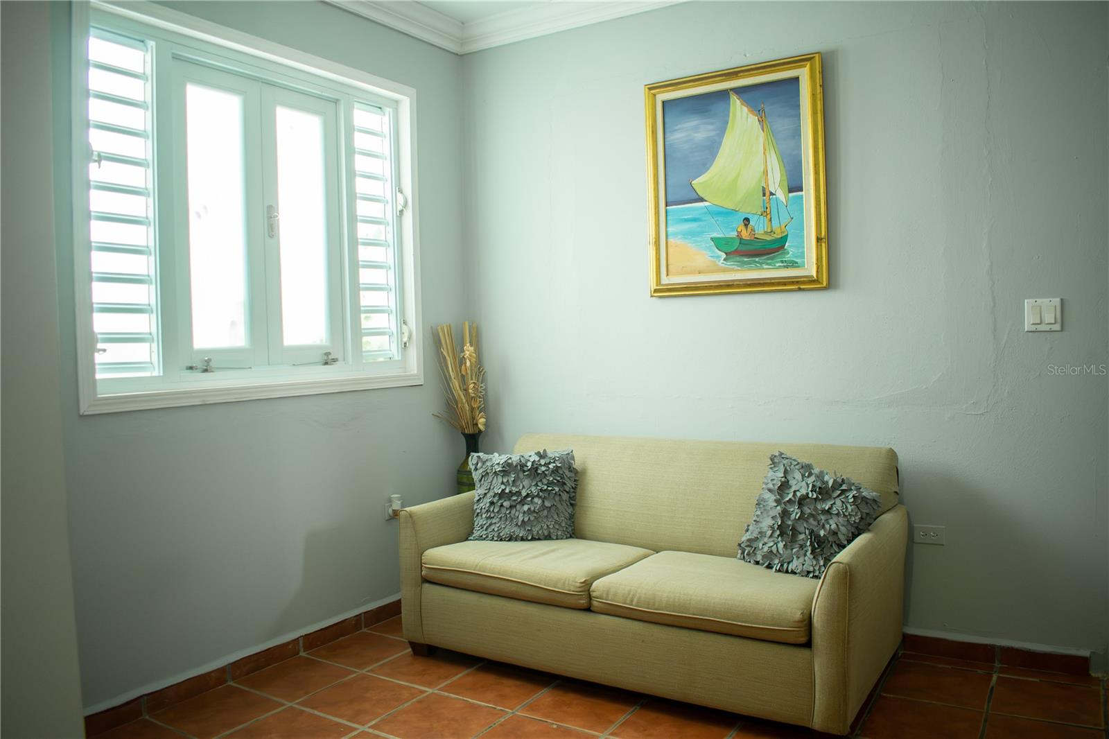 8 hab · 6 baños · VEGA BAJA