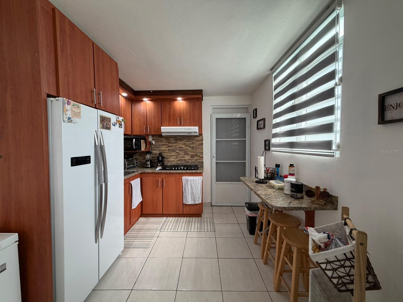 3 hab · 1 baños · CAGUAS