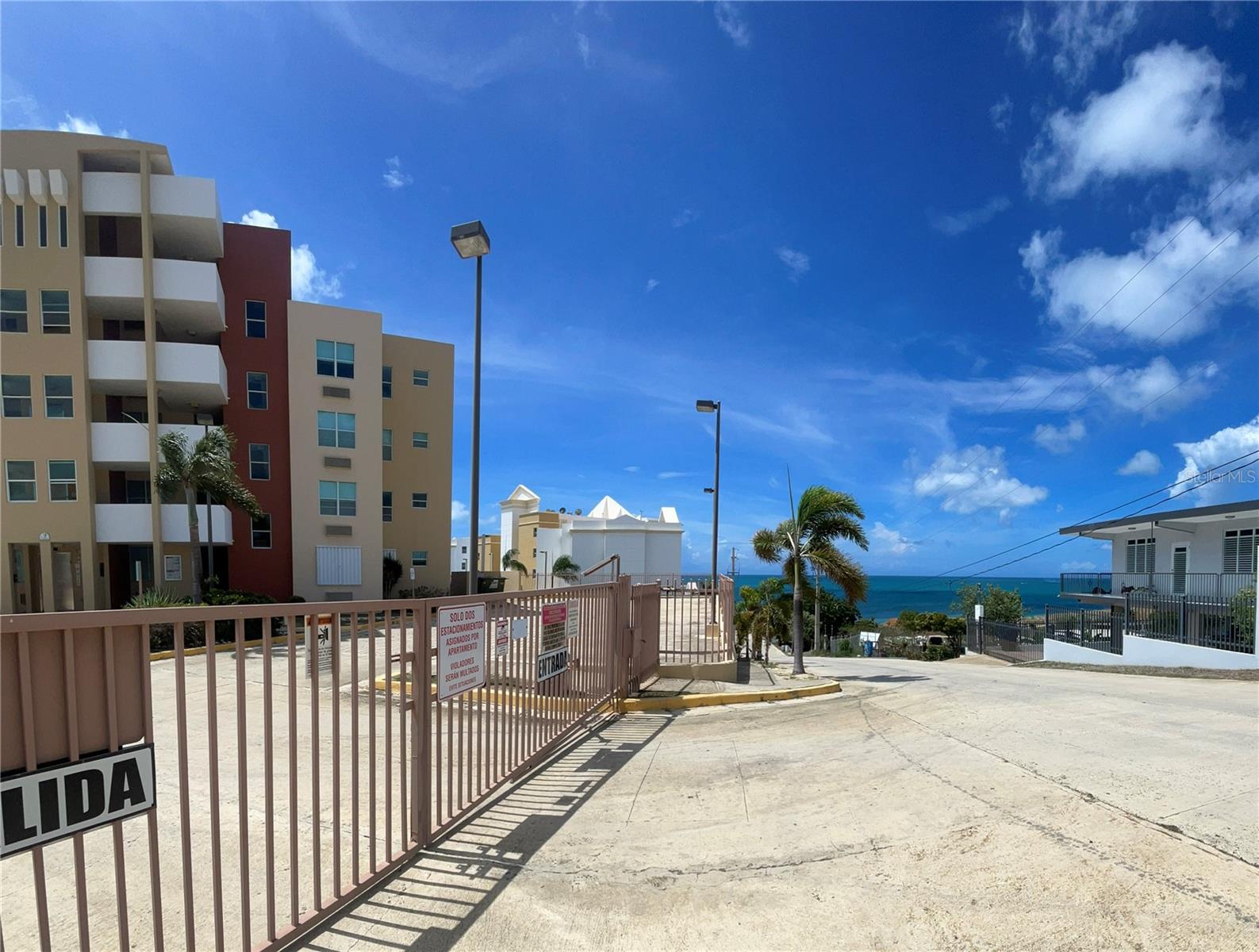 3 hab · 2 baños · BOQUERON